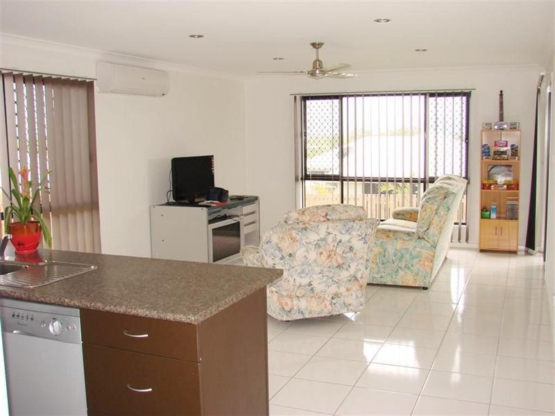 14 Angela Court, Gracemere QLD 4702