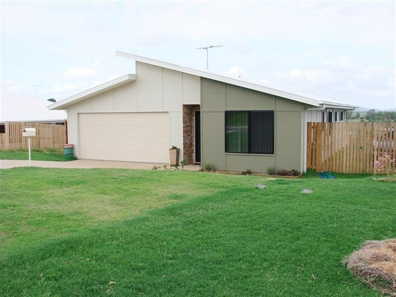 14 Angela Court, Gracemere QLD 4702