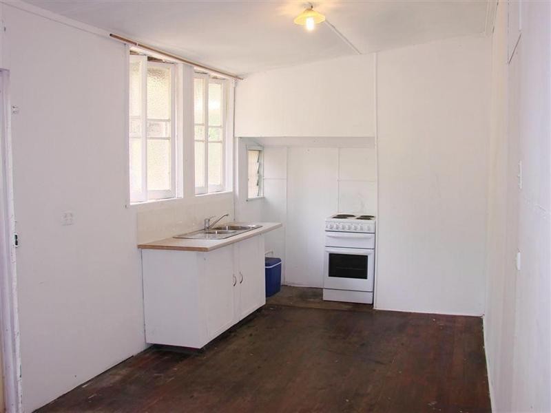 10 Possum Street, Mount Morgan QLD 4714