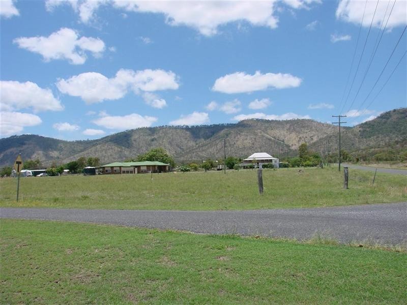 4 Webb Road, Bouldercombe QLD 4702