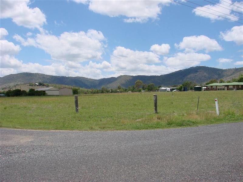 4 Webb Road, Bouldercombe QLD 4702
