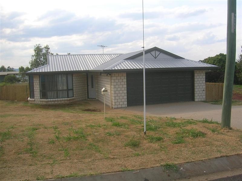 6 Dunnett Street, Gracemere QLD 4702