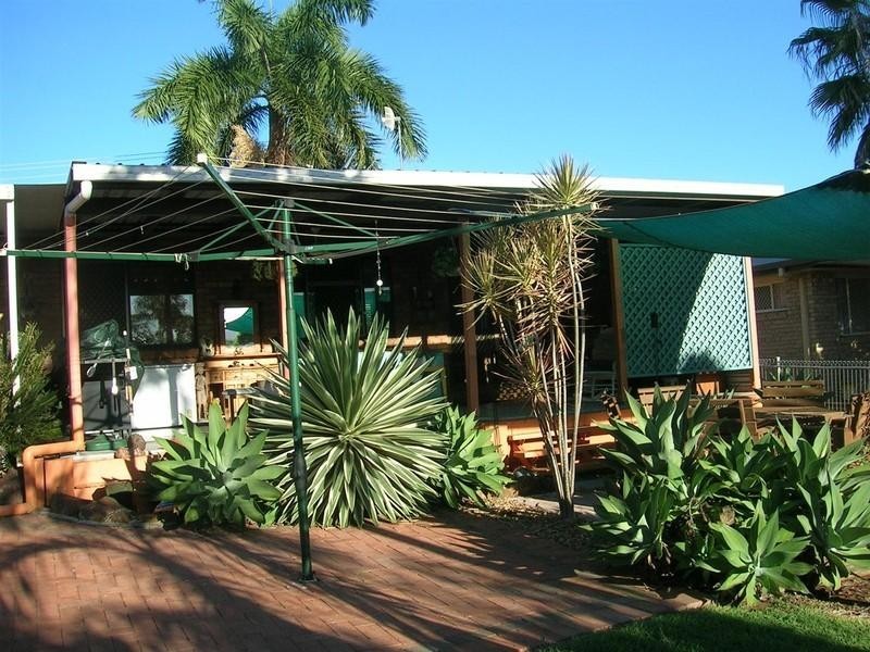 8 Davison Street, Gracemere QLD 4702