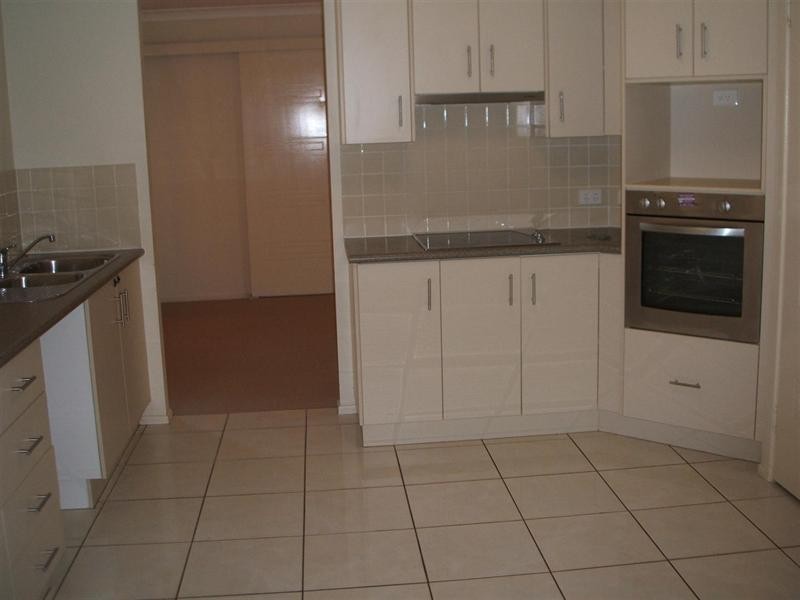 33 Origano Avenue, Gracemere QLD 4702