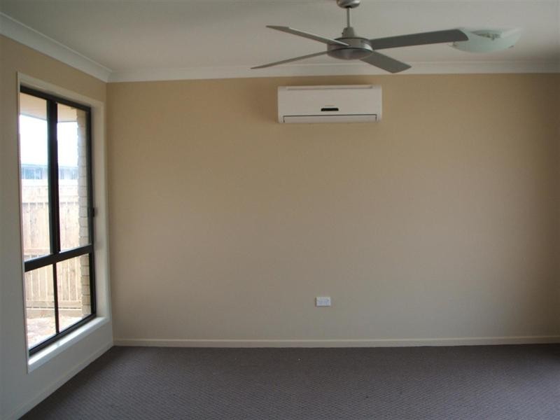 33 Broadhurst Drive, Gracemere QLD 4702