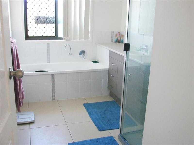 7 Brady Place, Gracemere QLD 4702