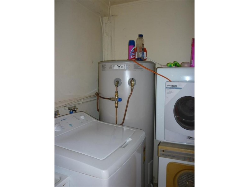 33 Cowan Street, Gracemere QLD 4702