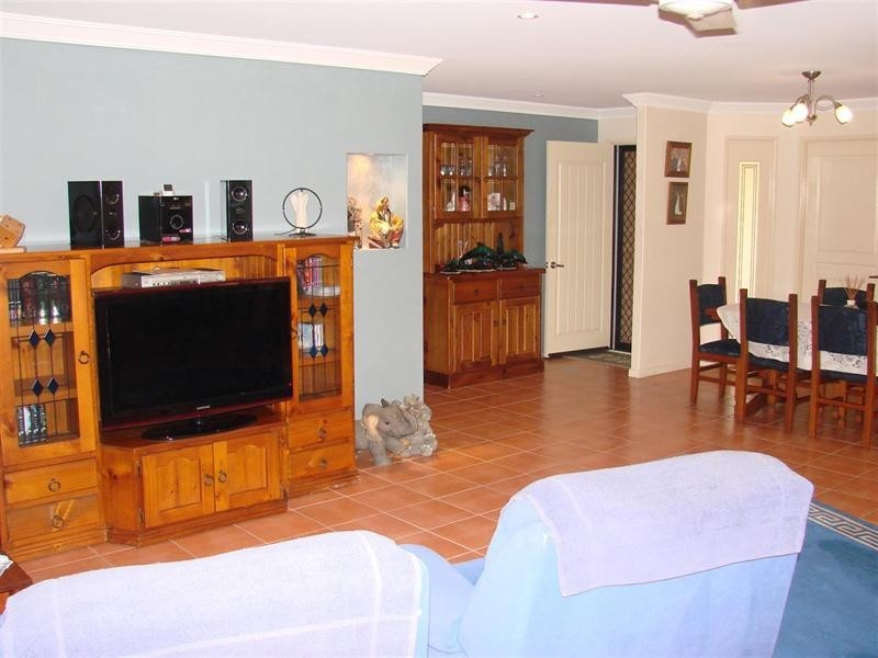 36 Rosewood Avenue, Gracemere QLD 4702