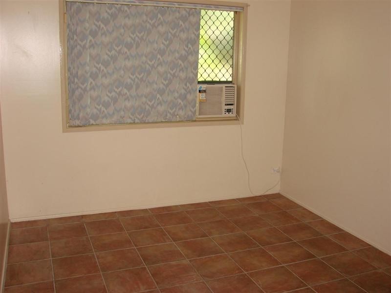 134 Middle Road, Gracemere QLD 4702