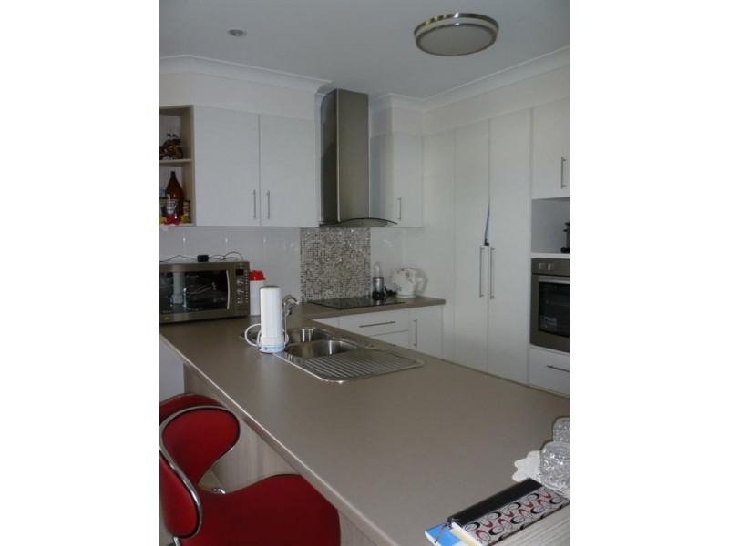 25 Tawarra Crescent, Gracemere QLD 4702