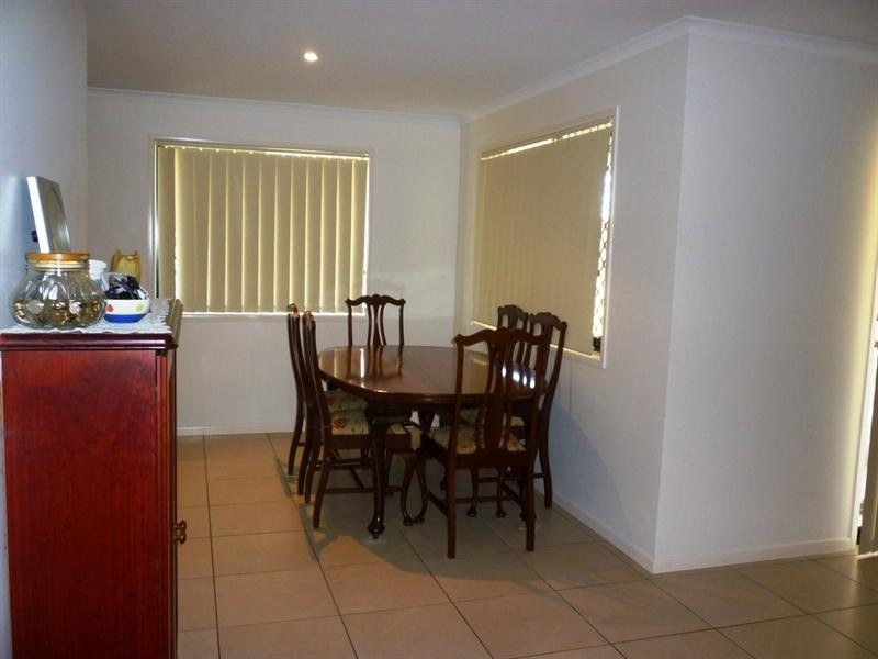 18 Jamie Street, Gracemere QLD 4702