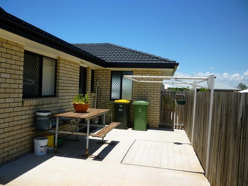 18 Jamie Street, Gracemere QLD 4702