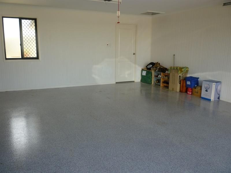 18 Jamie Street, Gracemere QLD 4702