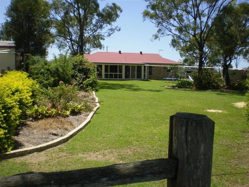 32 Rayner Road, Alton Downs QLD 4702