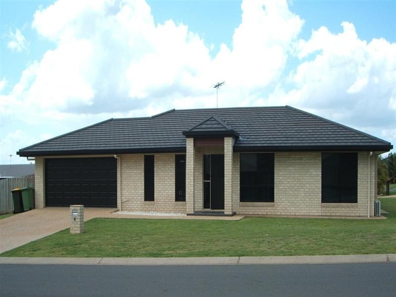 4 Rosella Drive, Gracemere QLD 4702