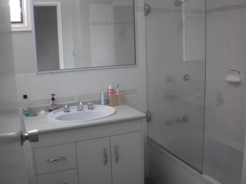 147 Oxley Street, Gracemere QLD 4702