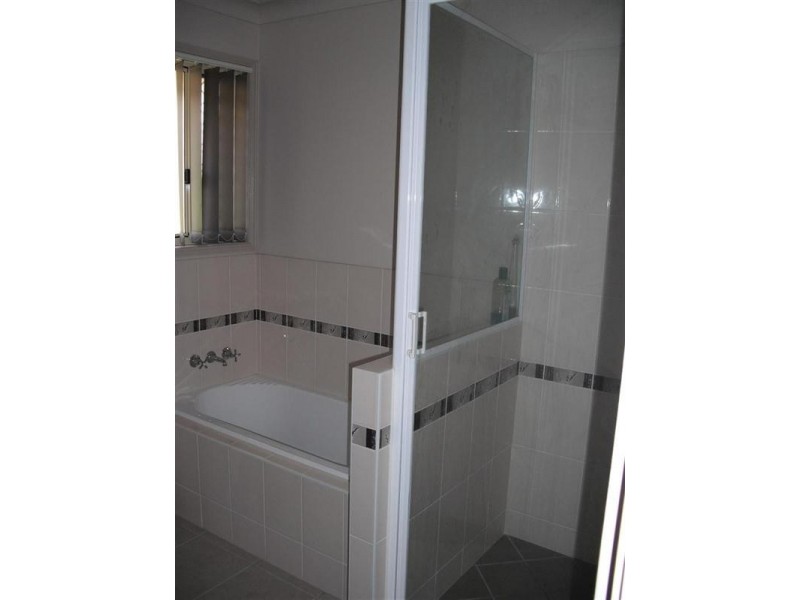 6 Gilmore Court, Gracemere QLD 4702