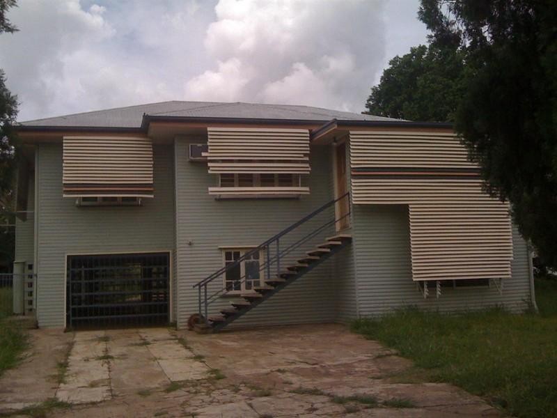 2 John Street, Gracemere QLD 4702