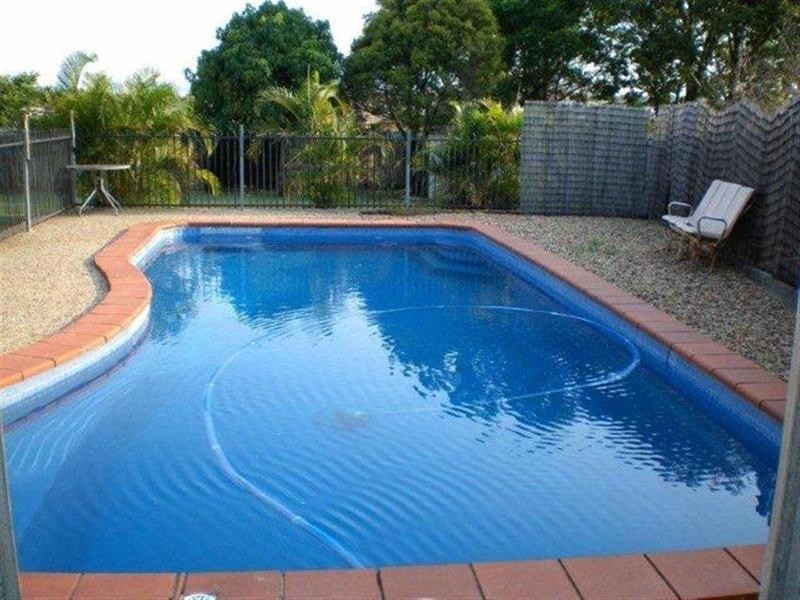 6 Milne Place, Gracemere QLD 4702