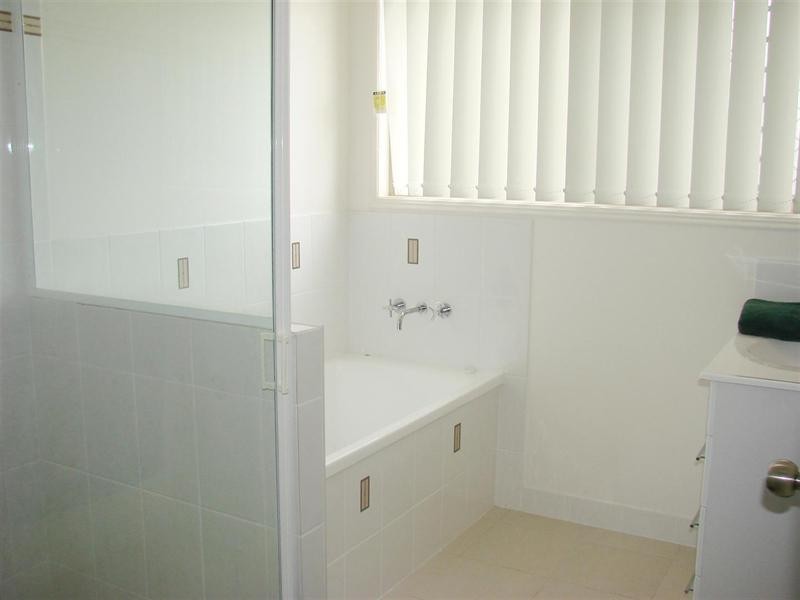 44 Joseph Street, Gracemere QLD 4702