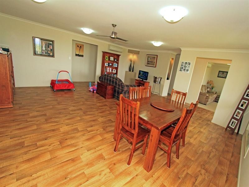 119 McKenzie Road, Alton Downs QLD 4702