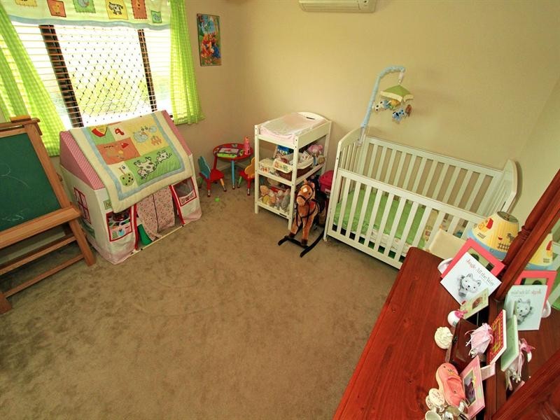 119 McKenzie Road, Alton Downs QLD 4702