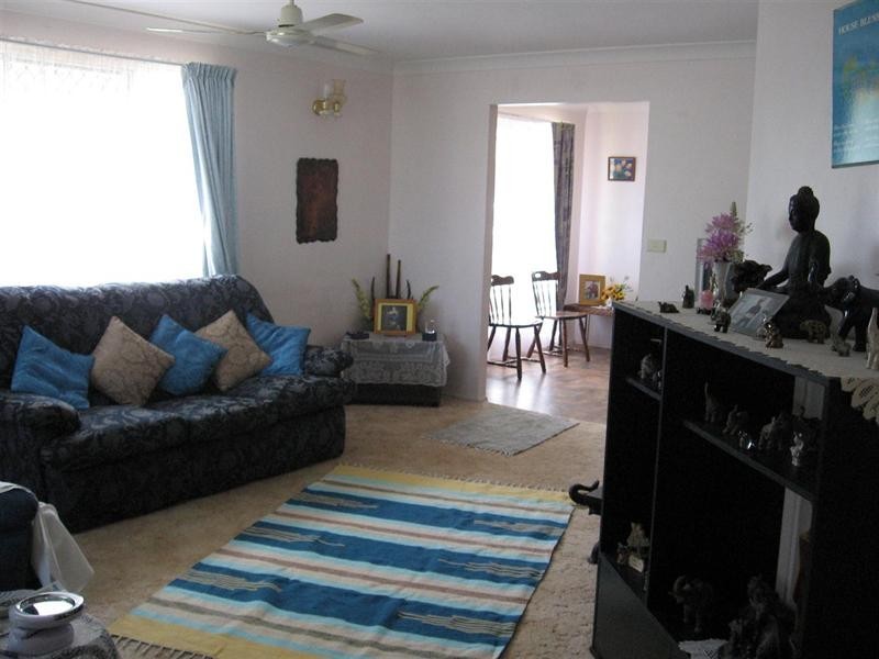 19 Gleeson Close, Gracemere QLD 4702