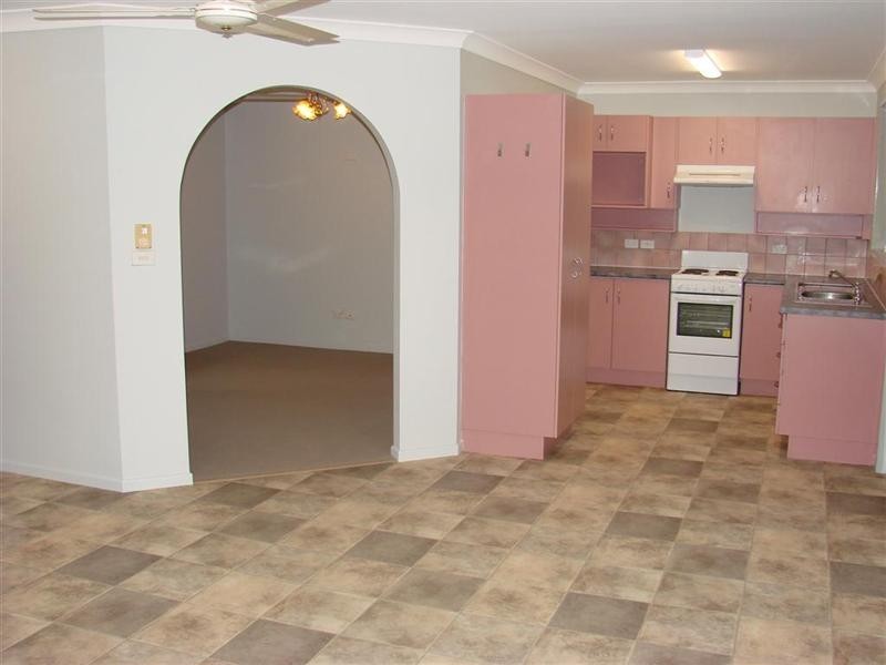 33 Labanka Crescent, Gracemere QLD 4702