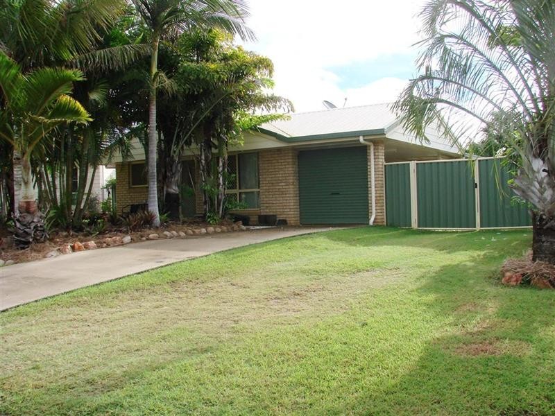 26 Lamb Avenue, Gracemere QLD 4702