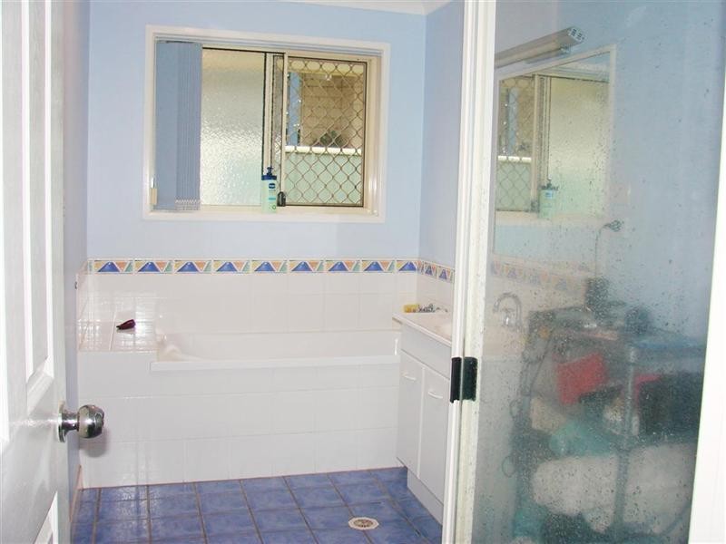 26 Lamb Avenue, Gracemere QLD 4702