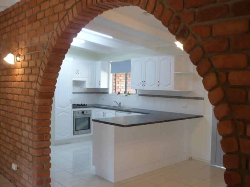 124 Macquarie Street, Gracemere QLD 4702