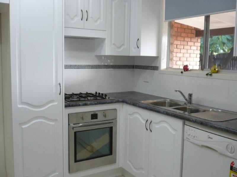 124 Macquarie Street, Gracemere QLD 4702