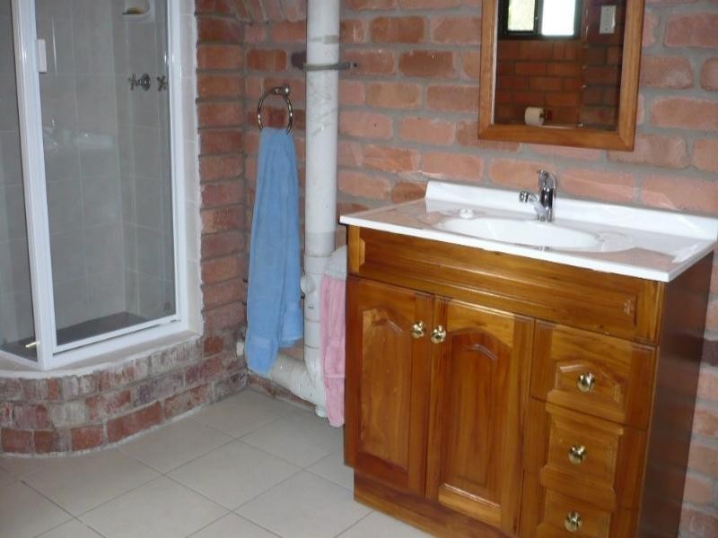 124 Macquarie Street, Gracemere QLD 4702