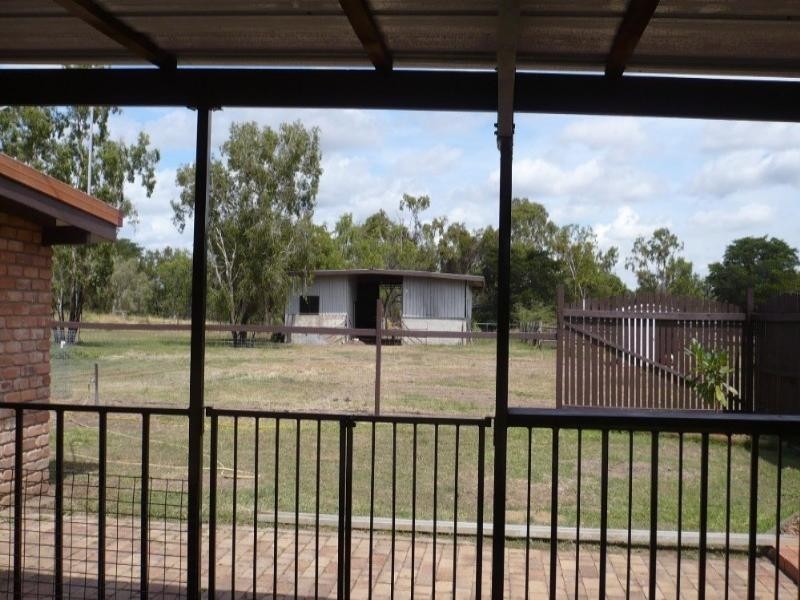 124 Macquarie Street, Gracemere QLD 4702