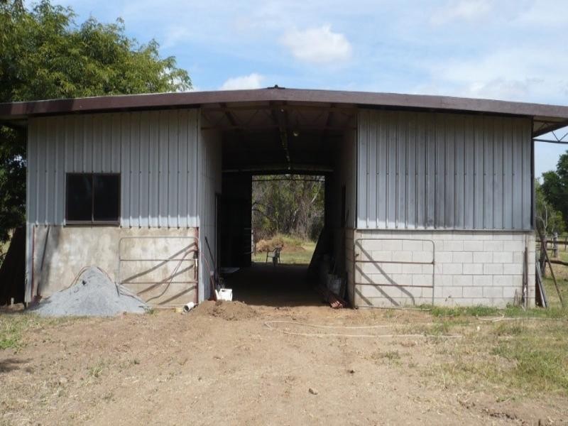 124 Macquarie Street, Gracemere QLD 4702