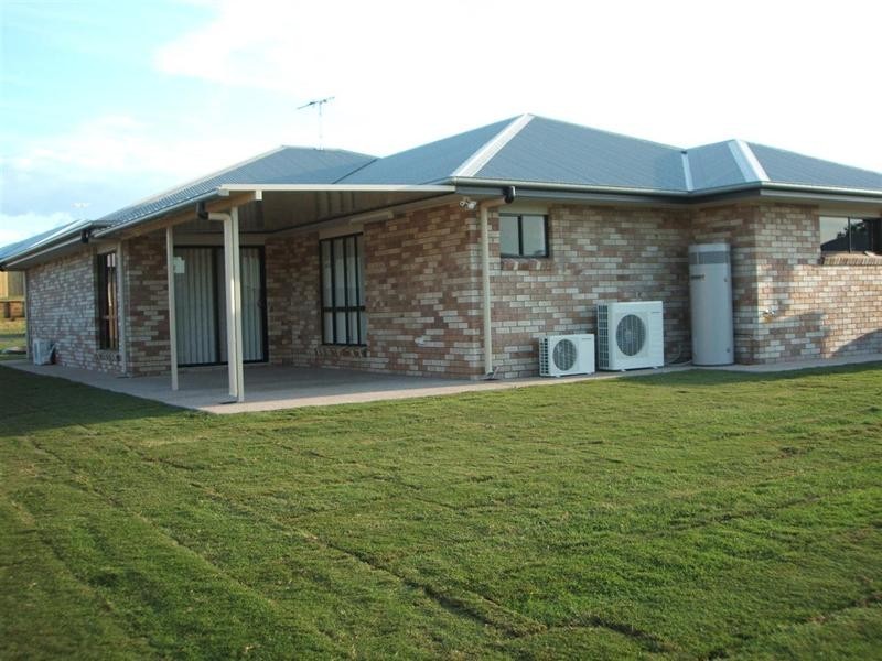 41 Jamie Crescent, Gracemere QLD 4702