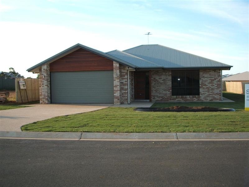 41 Jamie Crescent, Gracemere QLD 4702