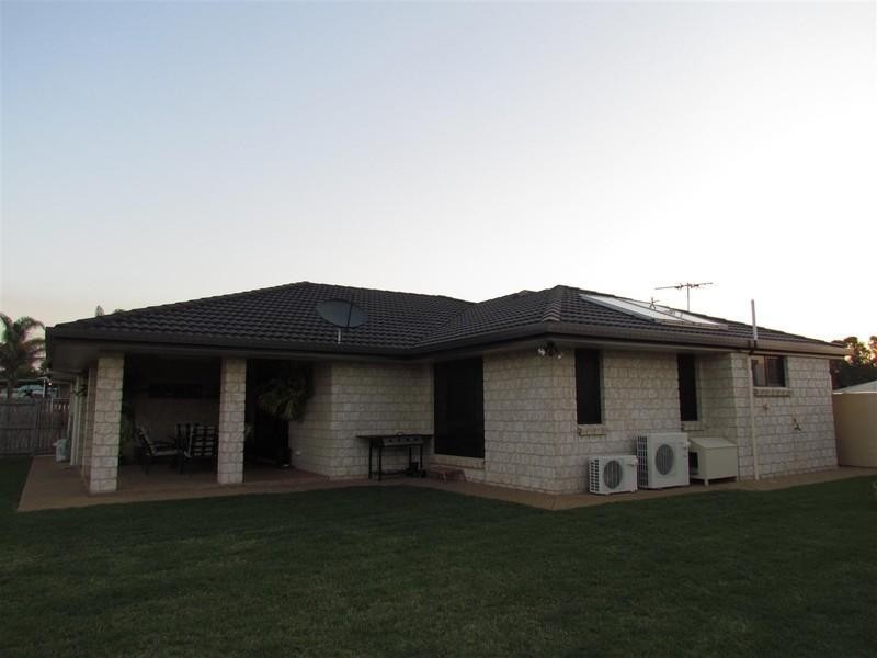 8 Breakspear Street, Gracemere QLD 4702