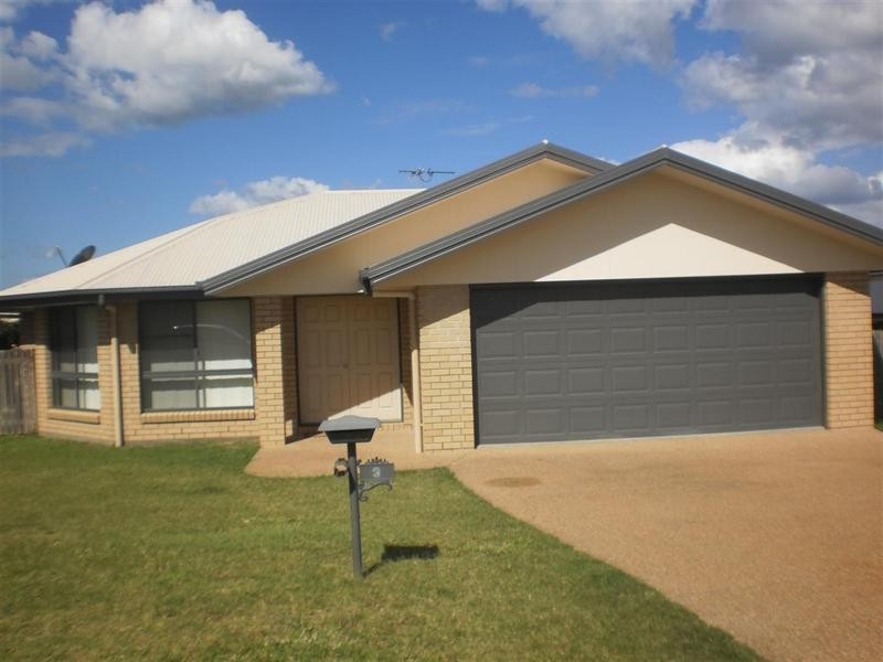 3 Riley Drive, Gracemere QLD 4702