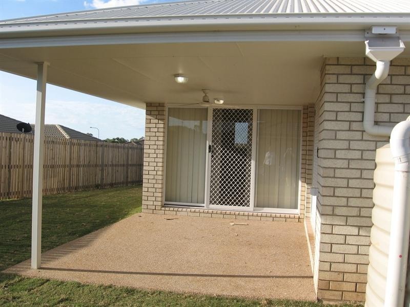 22 Chatterton Boulevard, Gracemere QLD 4702