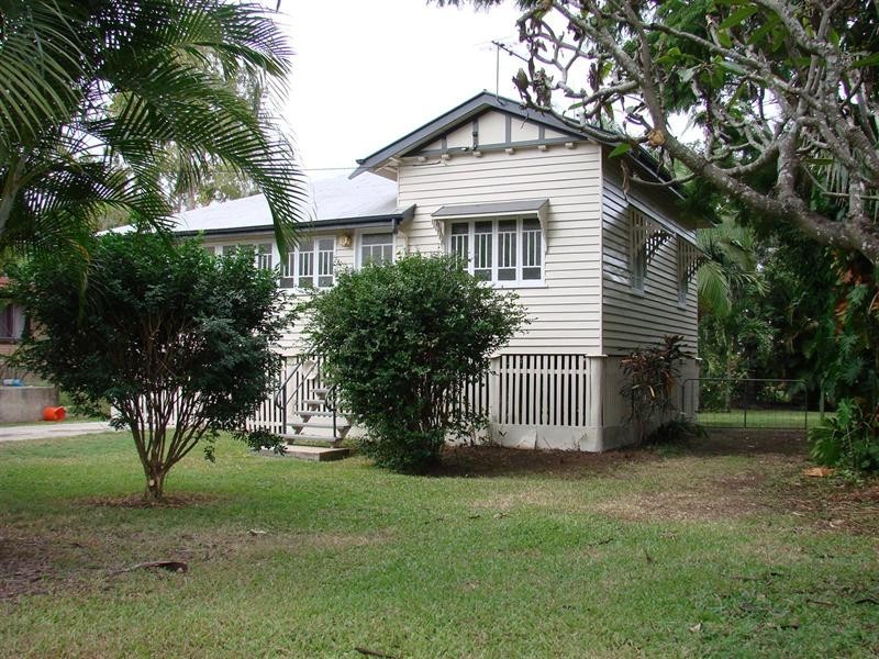 74 Lucas Street, Berserker QLD 4701