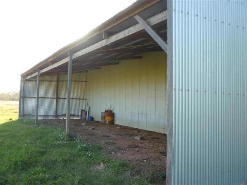 696 Lake Mary Road, Lake Mary QLD 4703