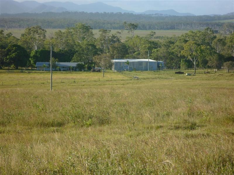 696 Lake Mary Road, Lake Mary QLD 4703