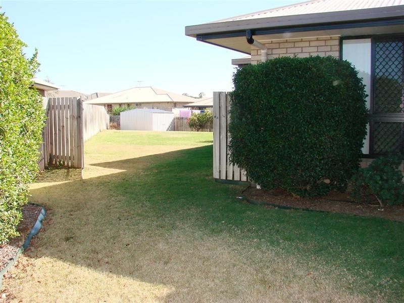 18 Annie Close, Gracemere QLD 4702
