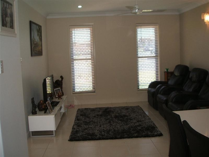 36 Broadhurst Drive, Gracemere QLD 4702