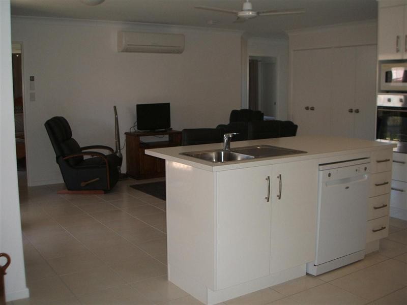 36 Broadhurst Drive, Gracemere QLD 4702