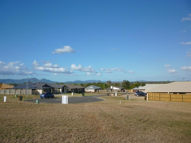 9 Pamela Court, Gracemere QLD 4702