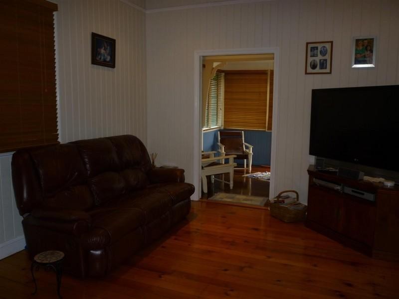 6 Kellow Street, The Range QLD 4700