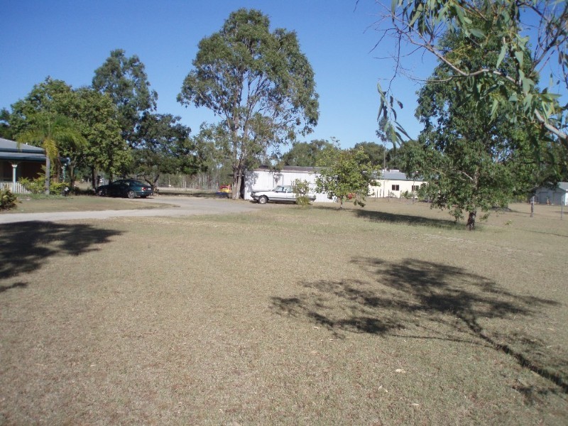 15 Beak Street, Gracemere QLD 4702