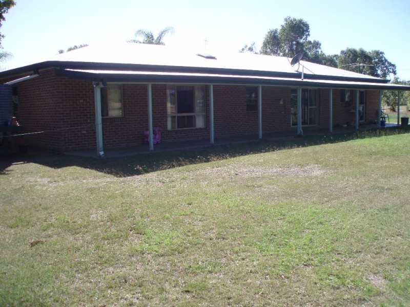 15 Beak Street, Gracemere QLD 4702
